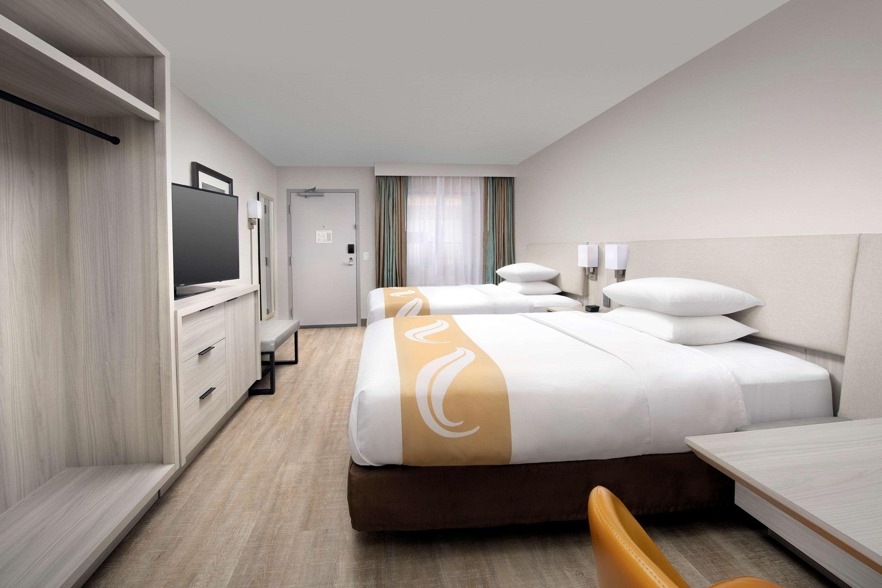 Quality Inn Atlantic Beach-Mayo Clinic Jax Area Bagian luar foto