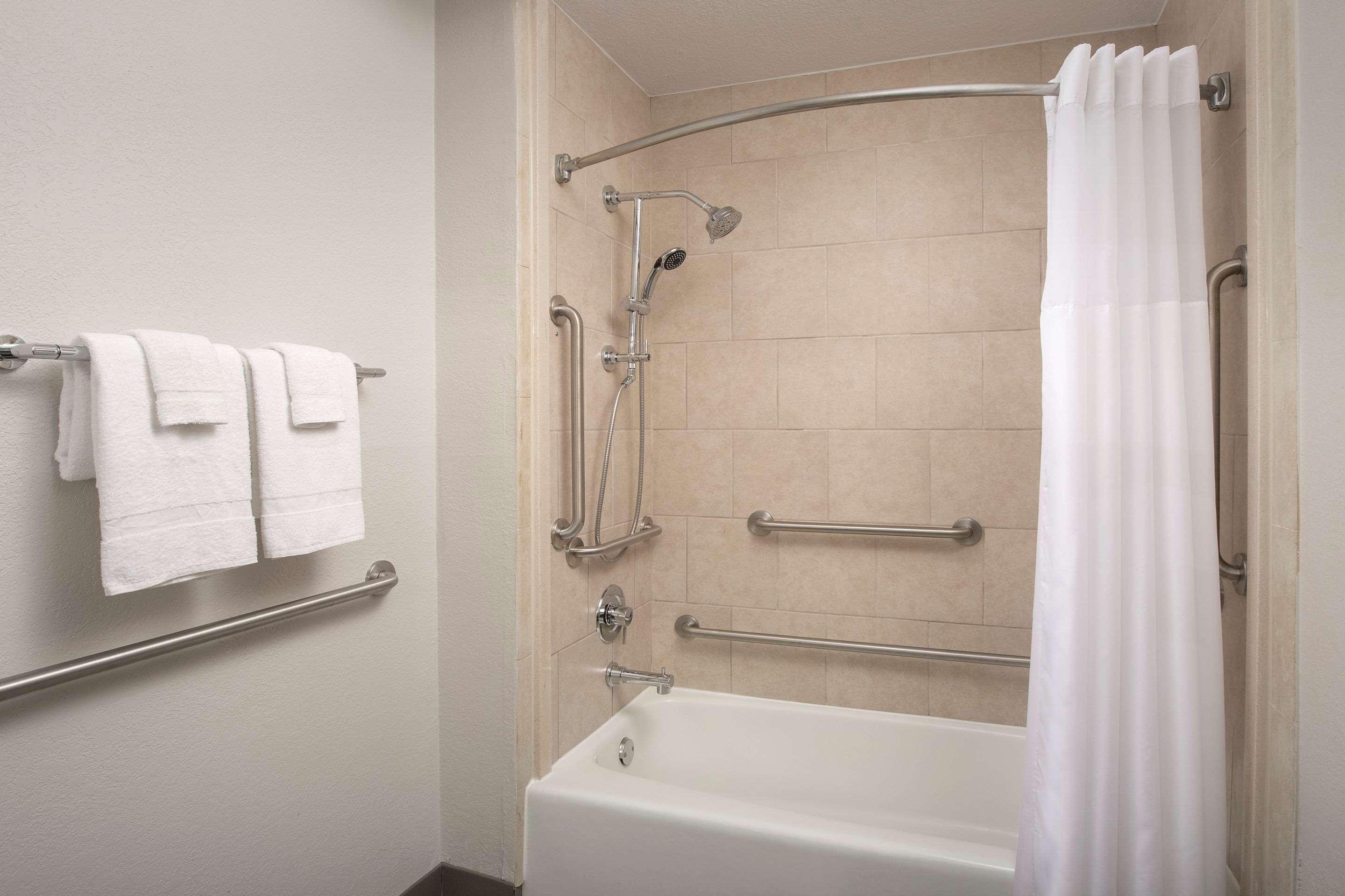 Quality Inn Atlantic Beach-Mayo Clinic Jax Area Bagian luar foto