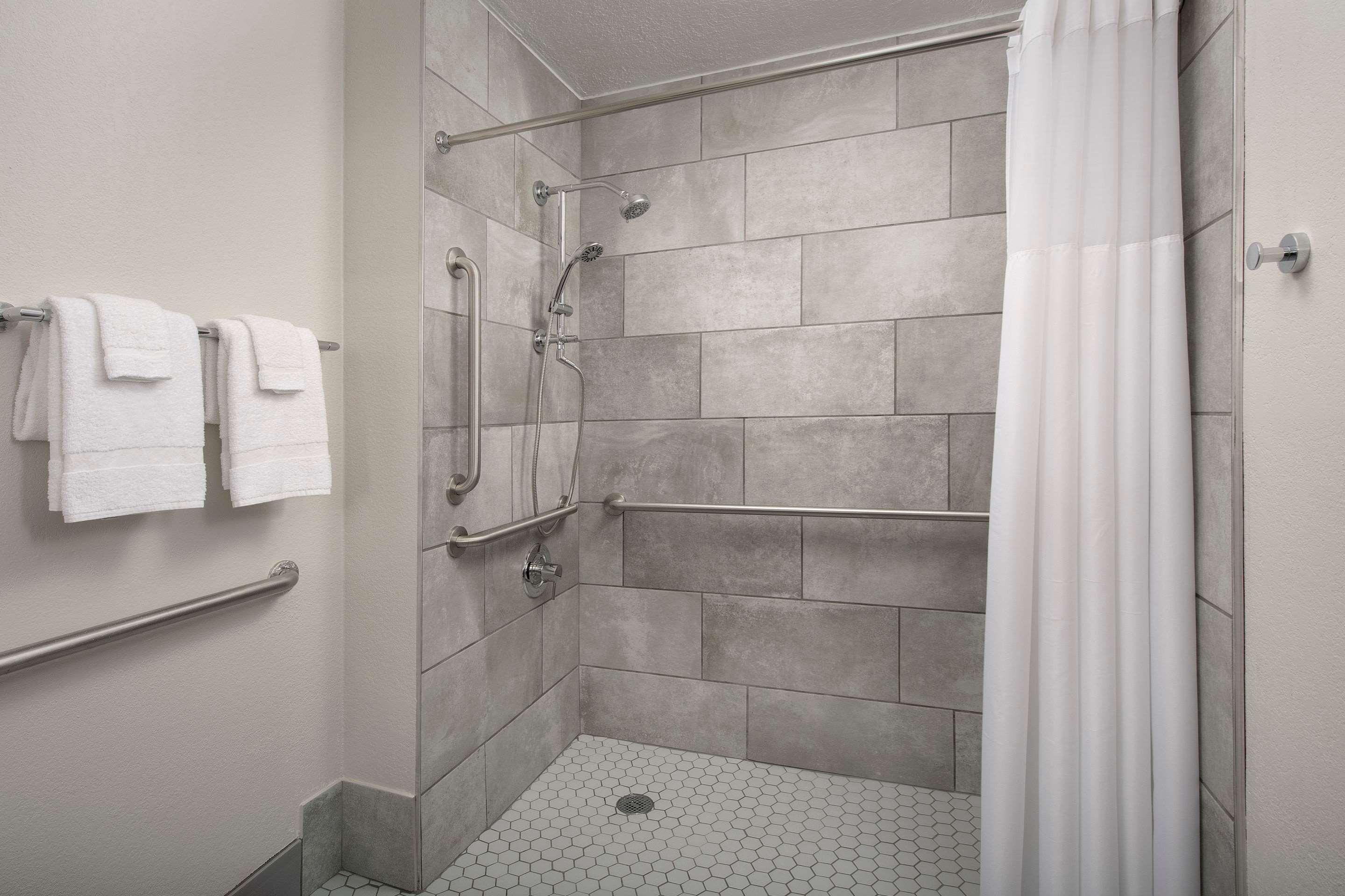 Quality Inn Atlantic Beach-Mayo Clinic Jax Area Bagian luar foto