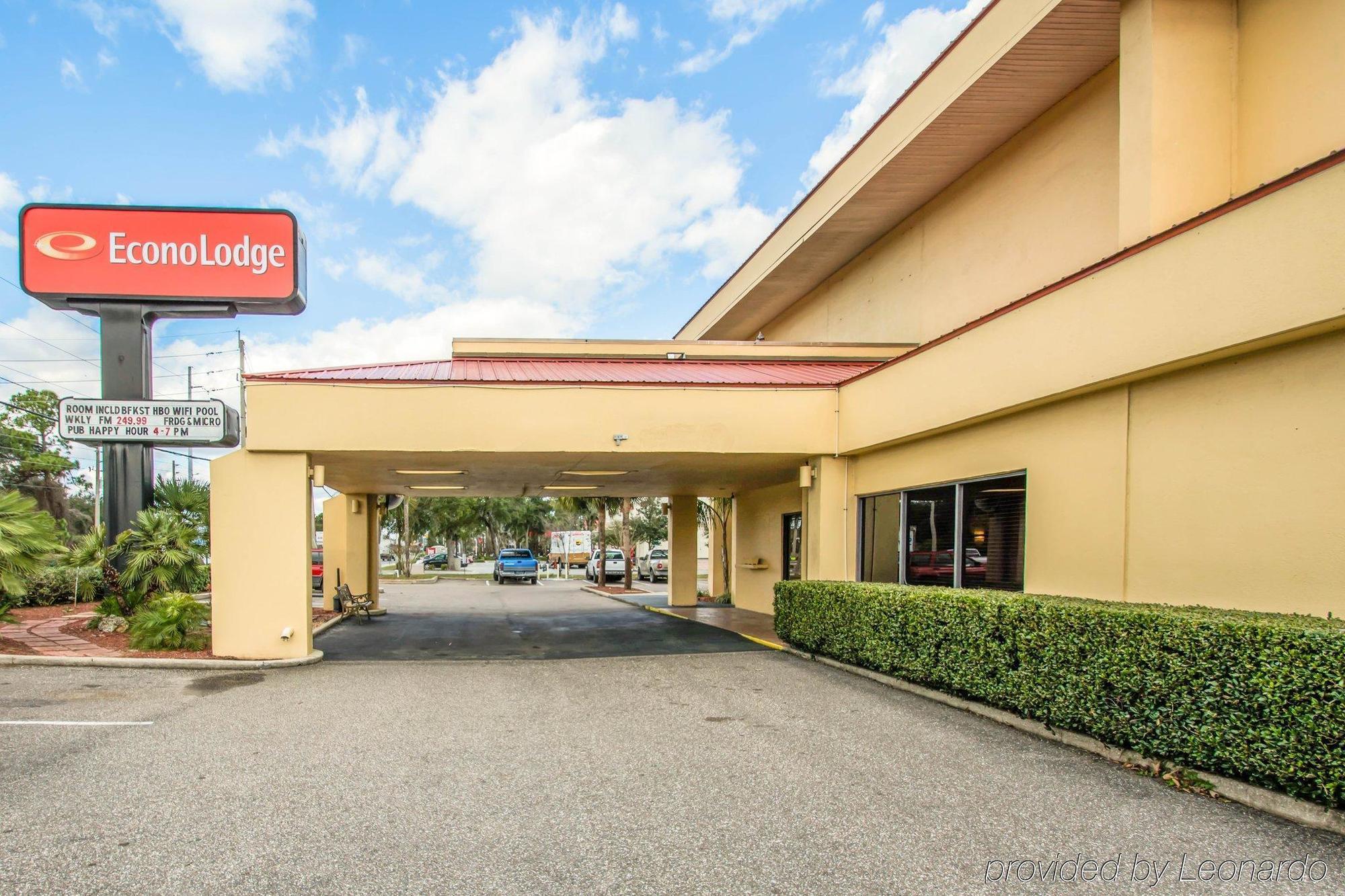 Quality Inn Atlantic Beach-Mayo Clinic Jax Area Bagian luar foto